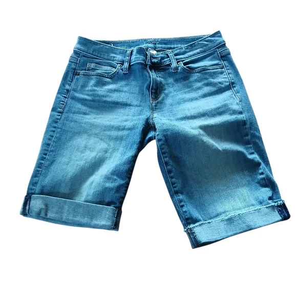 LOFT Light Blue Women's Size 2 Bermudas - Picture 1 of 5